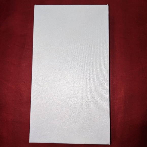 Jade Roller and Gua Sha - Picture 4 of 5